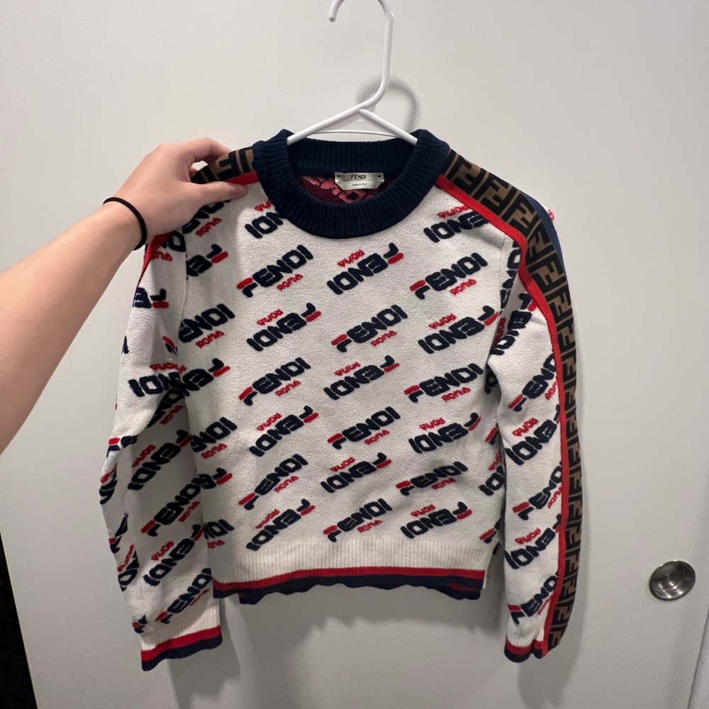 Fendi Cropped Sweater